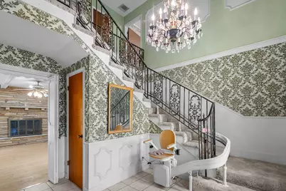 1101 Clark Street, Yoakum, TX 77995 - Photo 3