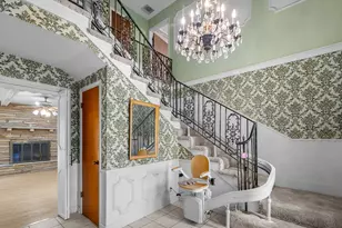 1101 Clark St, Yoakum, TX 77995 - Photo 3