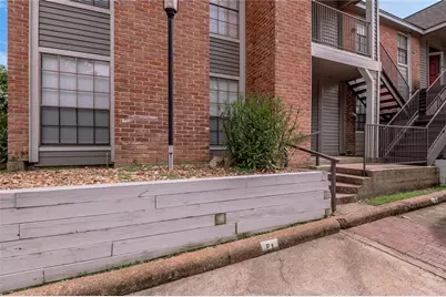 2402 Sycamore Avenue #E1, Huntsville, TX 77340 - Photo 3