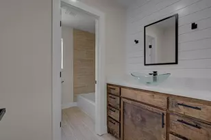 112 Walnut St, Angleton, TX 77515 - Photo 27