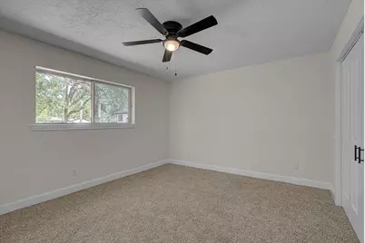 112 Walnut Street, Angleton, TX 77515 - Photo 17