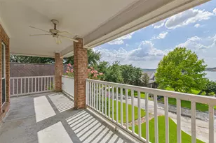 119 April Breeze St, Conroe, TX 77356 - Photo 17