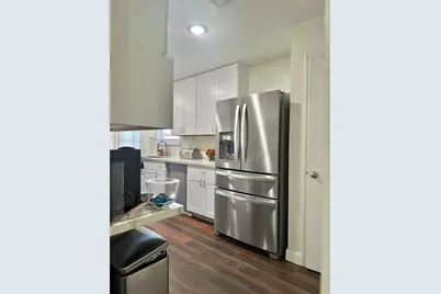 2623 Sockeye Drive, Houston, TX 77045 - Photo 9