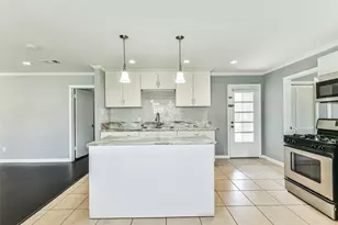 938 Vivian Ave, Pasadena, TX 77506 - Photo 11
