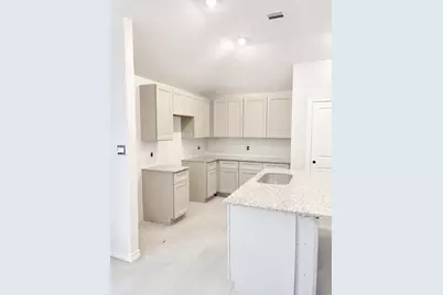18737 Loom Drive, Conroe, TX 77306 - Photo 9