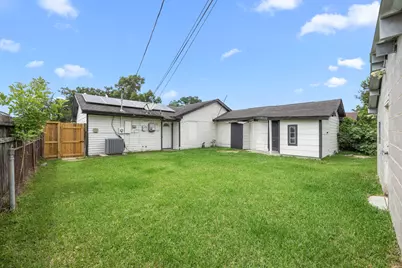 12410 Kitty Lane, Houston, TX 77015 - Photo 19