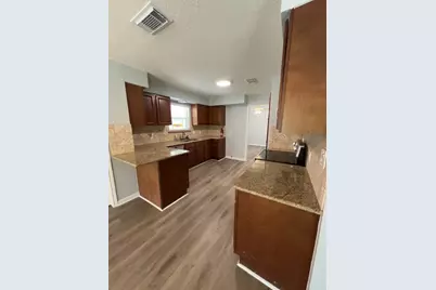 27226 Pyeatt Lane, Conroe, TX 77385 - Photo 9