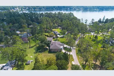 14464 Charred Oaks Drive, Willis, TX 77318 - Photo 31