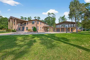 14464 Charred Oaks Dr, Willis, TX 77318 - Photo 3