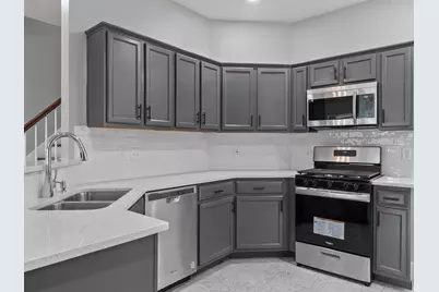 3131 Signal Hill Drive, Friendswood, TX 77546 - Photo 3