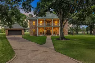 3024 Sea Pines Pl, League City, TX 77573 - Photo 1