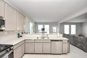 14619 Olive Sparrow Ln, Houston, TX 77049 - Photo 11