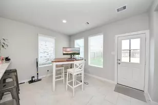 14619 Olive Sparrow Ln, Houston, TX 77049 - Photo 19