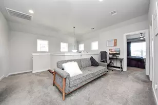 14619 Olive Sparrow Ln, Houston, TX 77049 - Photo 21