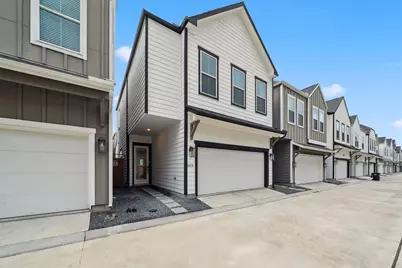 8470 Berry Green Lane, Houston, TX 77022 - Photo 27