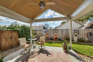 16910 Dusty Mill Dr W, Sugar Land, TX 77498 - Photo 19