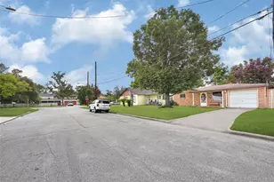 1012 Joyce St, Houston, TX 77009 - Photo 35