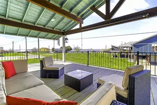 129 2nd Ave, Onalaska, TX 77360 - Photo 9