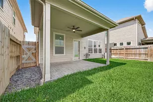 5122 Emma Forest St, Houston, TX 77018 - Photo 45