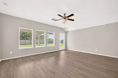20112 Leaf River Circle, New Caney, TX 77357 - Photo 3