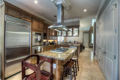 1043 Memorial Village Drive, Houston, TX 77024 - Photo 13