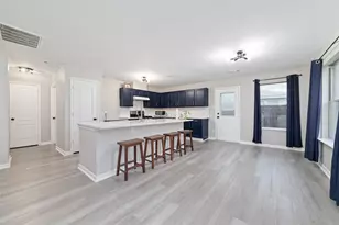 527 Remington Point Ct, Houston, TX 77073 - Photo 7