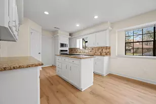 3603 Evergreen Glade Dr, Houston, TX 77339 - Photo 11