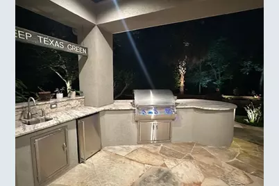 22 W Bracebridge Circle, The Woodlands, TX 77382 - Photo 27