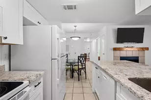 3506 Cove View Blvd, Galveston, TX 77554 - Photo 17