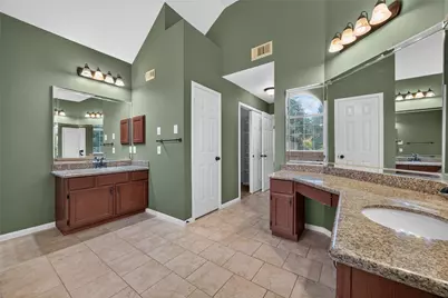 2202 Plantation Bend Drive, Sugar Land, TX 77478 - Photo 29
