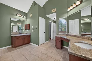 2202 Plantation Bend Dr, Sugar Land, TX 77478 - Photo 29
