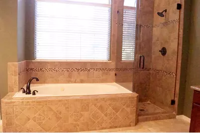 2202 Plantation Bend Drive, Sugar Land, TX 77478 - Photo 9