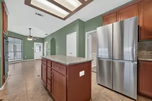 2202 Plantation Bend Dr, Sugar Land, TX 77478 - Photo 13