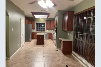 2202 Plantation Bend Drive, Sugar Land, TX 77478 - Photo 3