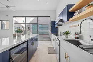 2417 Charleston St, Houston, TX 77021 - Photo 13