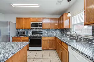 14954 Sugar Sands Dr, Sugar Land, TX 77498 - Photo 13