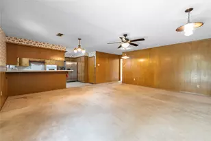 2117 S Houston Rd, Pasadena, TX 77502 - Photo 7
