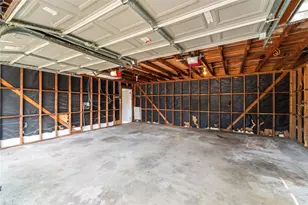 2117 S Houston Rd, Pasadena, TX 77502 - Photo 25