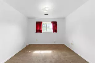 2117 S Houston Rd, Pasadena, TX 77502 - Photo 13
