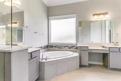 4227 Carol Ridge Drive, Sugar Land, TX 77479 - Photo 21