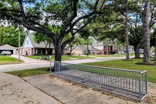 22338 Wetherburn Ln, Katy, TX 77449 - Photo 33