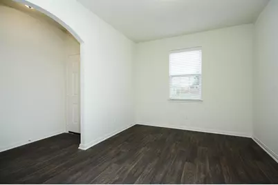 928 Lake View Circle W, Brookshire, TX 77423 - Photo 3