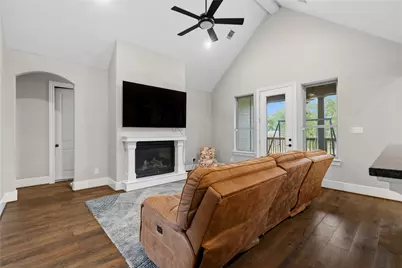 1002 Four Fountains Street, New Caney, TX 77357 - Photo 7