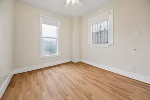 2010 Crocker St, Houston, TX 77006 - Photo 7
