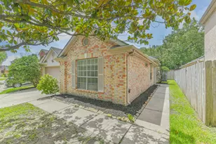 10423 Emerald Glen Ln, Houston, TX 77070 - Photo 3