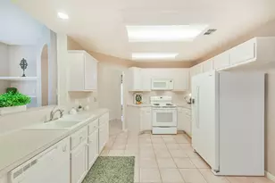10423 Emerald Glen Ln, Houston, TX 77070 - Photo 9