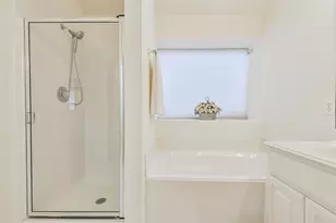 10423 Emerald Glen Ln, Houston, TX 77070 - Photo 23