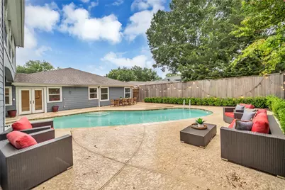 8702 Ilona Lane, Houston, TX 77025 - Photo 43