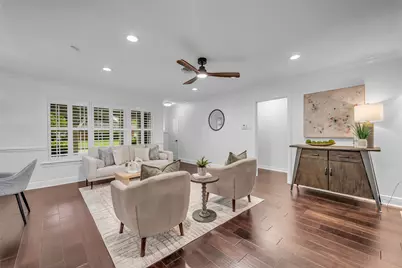 8702 Ilona Lane, Houston, TX 77025 - Photo 9