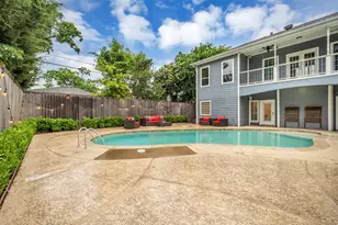 8702 Ilona Ln, Houston, TX 77025 - Photo 45